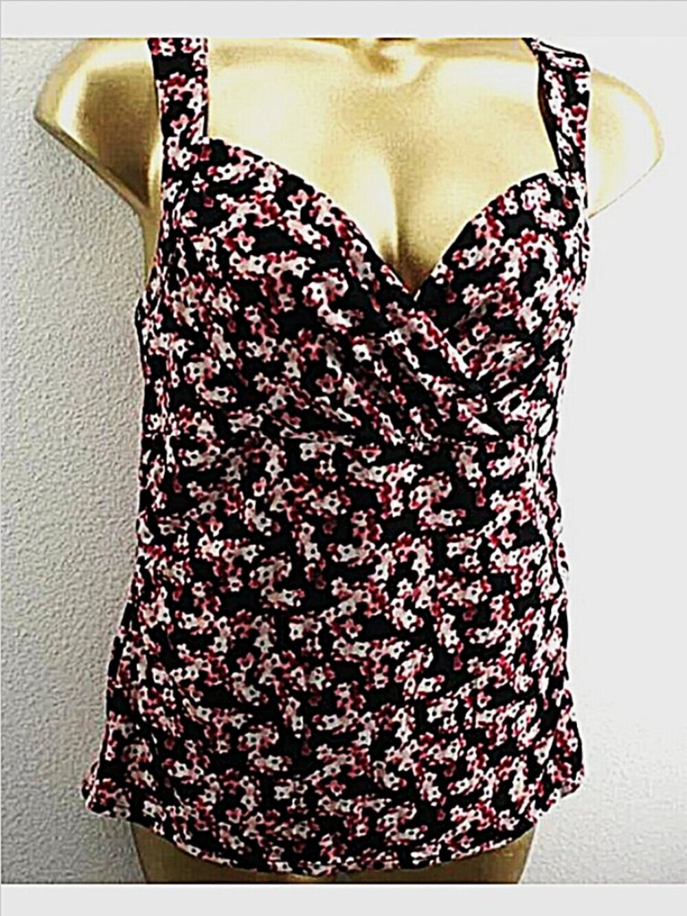 White House Black Market Empire Top size XL
